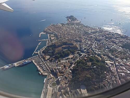 Photo de Corfu Town